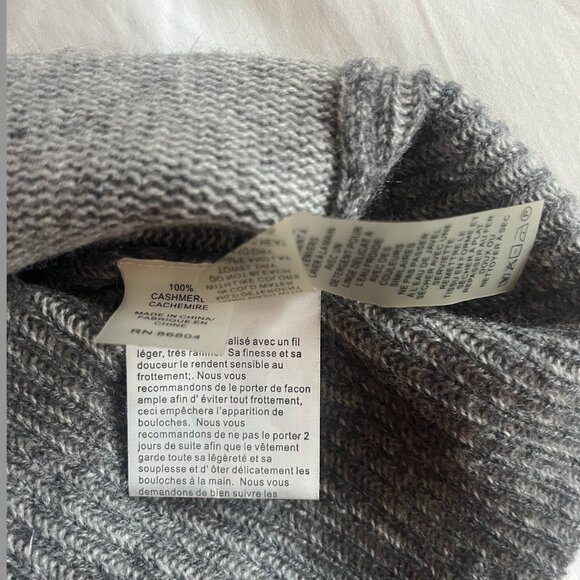 Grey Cashmere Sweater, Barrow & Grove, Size Small - Picture 5 of 5